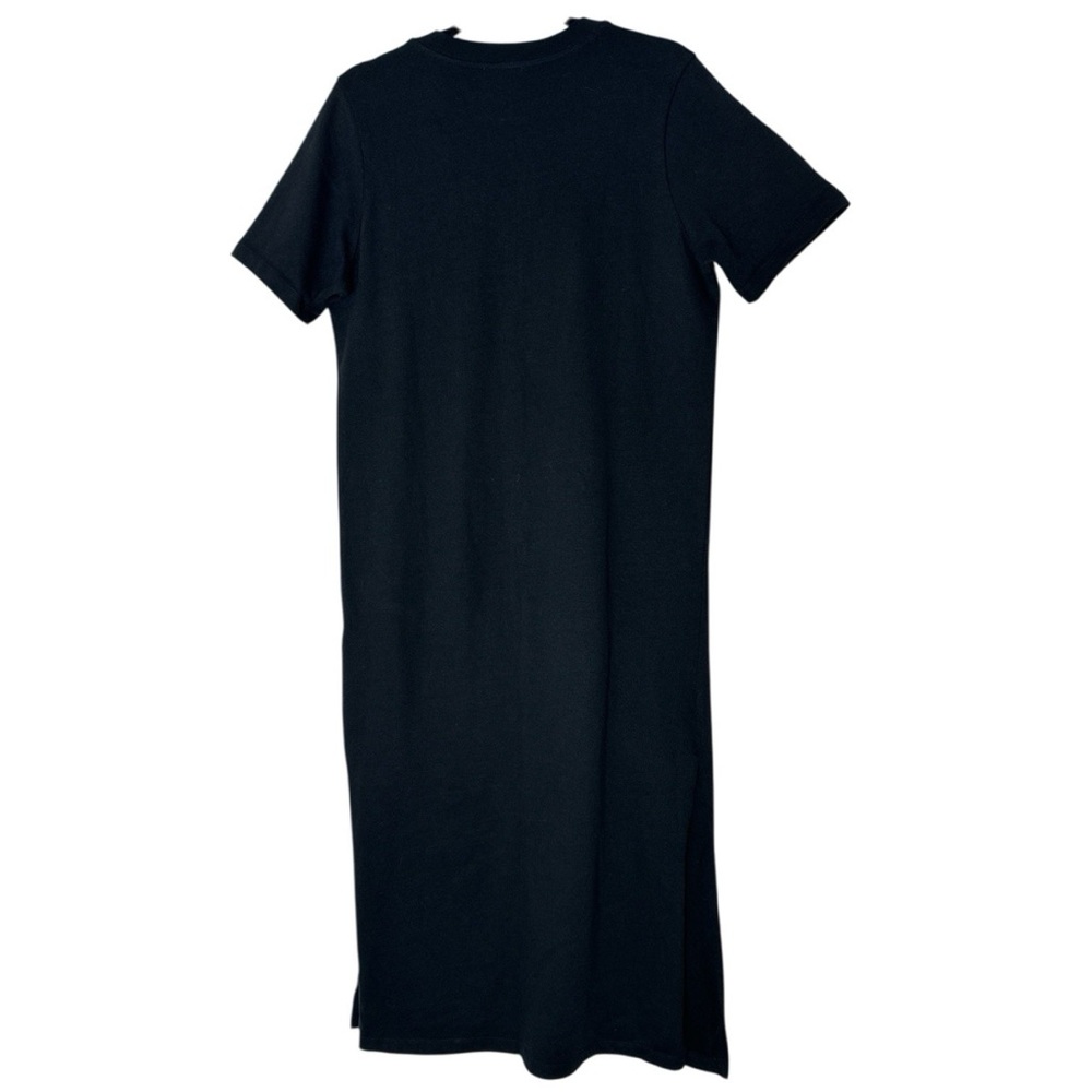 Classic Black Button-Shoulder Midi Dress - Picture 4 of 8